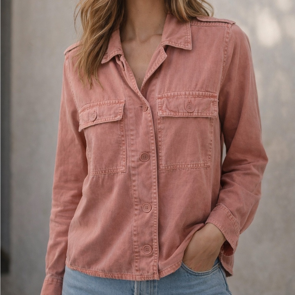 Lucky Brand weathered chambray denim button-up chore shirt